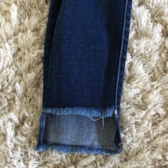 7 The Ankle Skinny Jeans - Picture 5 of 5